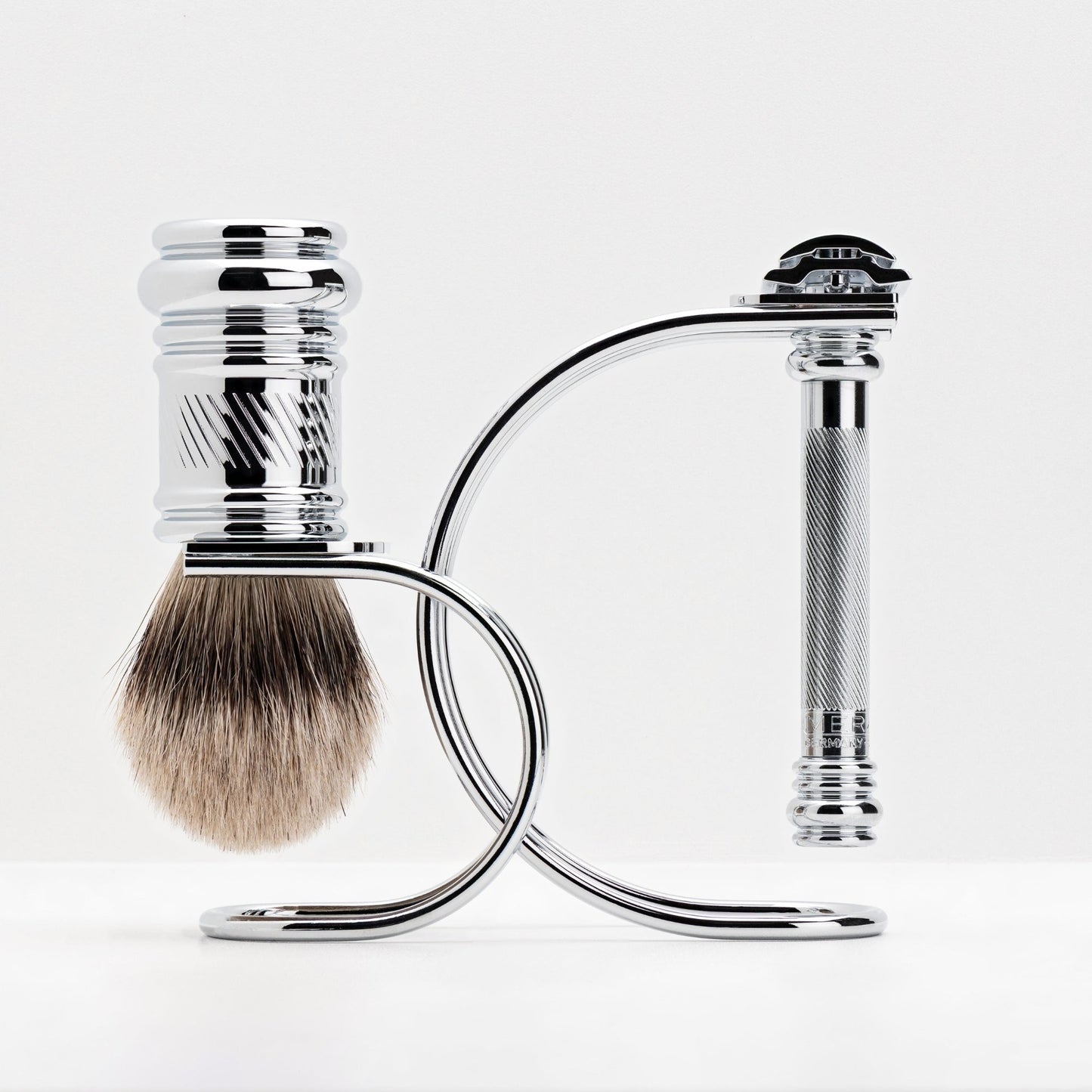 Merkur Shaving Set with MK-38001 Razor, Silver Tip Badger Brush and Curved 3-piece Stand, Chrome