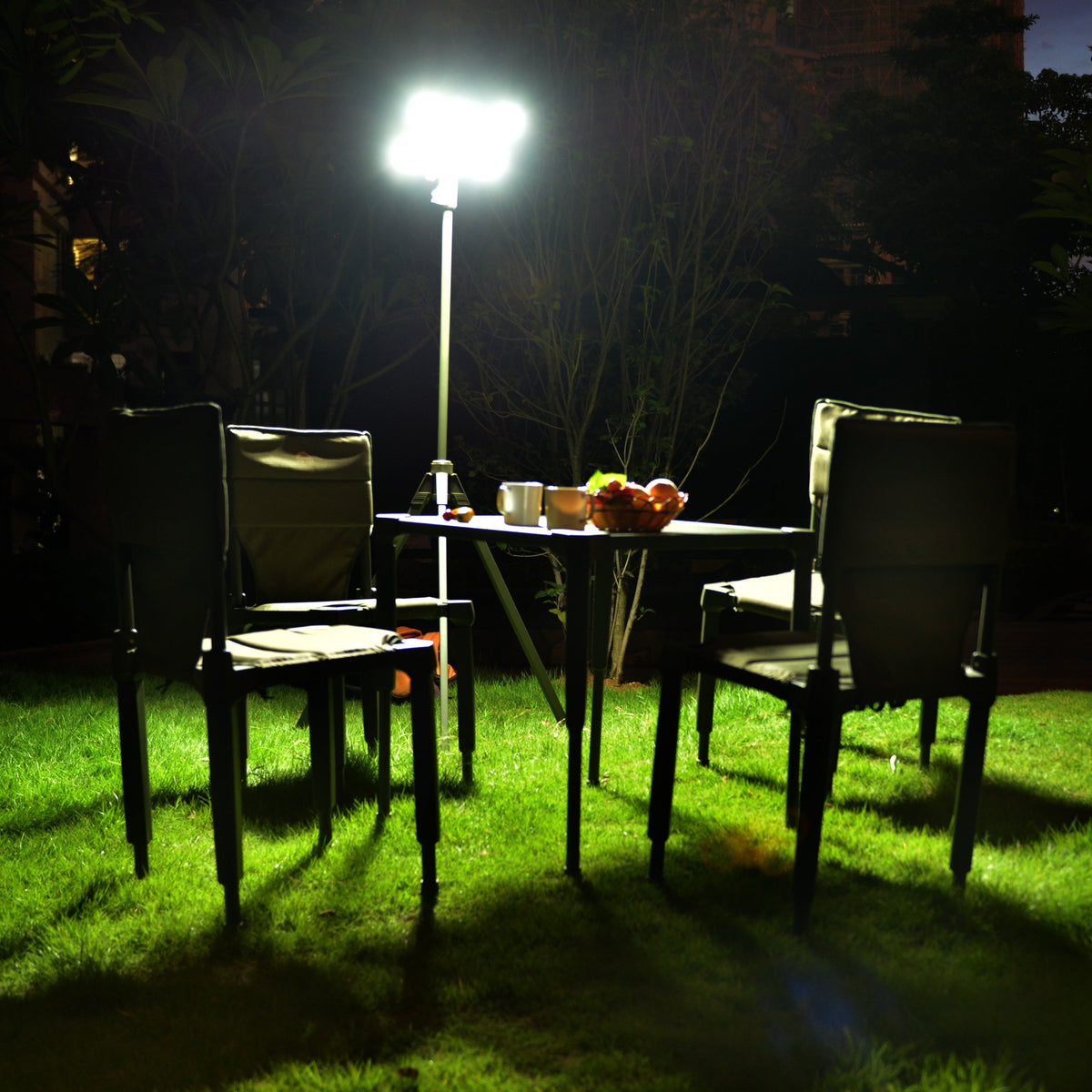 TRU De-LIGHT WHITENIGHT Multipurpose LED Solar / AC / DC - Garden, Camping Main Light + 4 Independent Detachable Multi Mode Side Lights / Tripod + Carrying Bag
