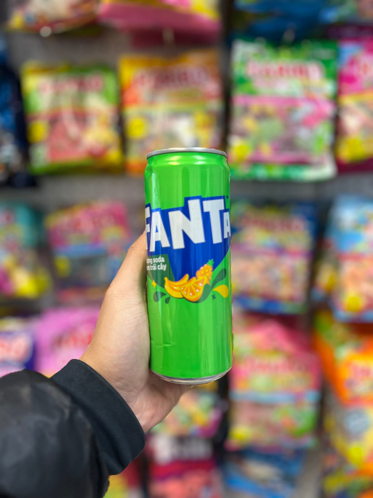 (Vietnam) Fanta Cream Soda – 330mL Limited Edition Worldwide Shipping