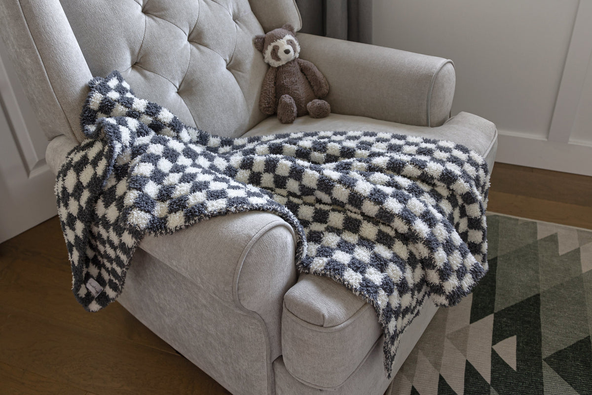 Turbulence & Baby's Breath Check Print Toddler Blanket