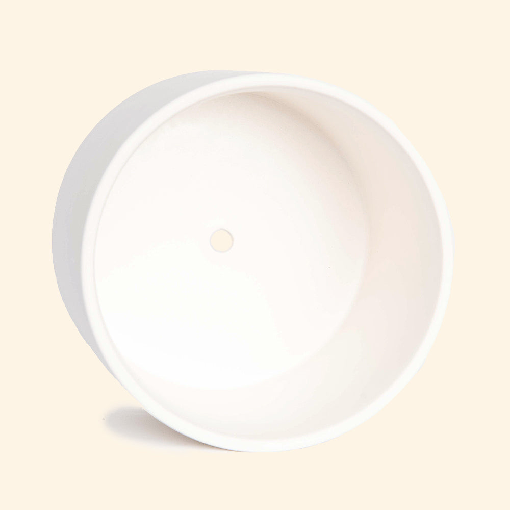 Medium White Pot with Saucer