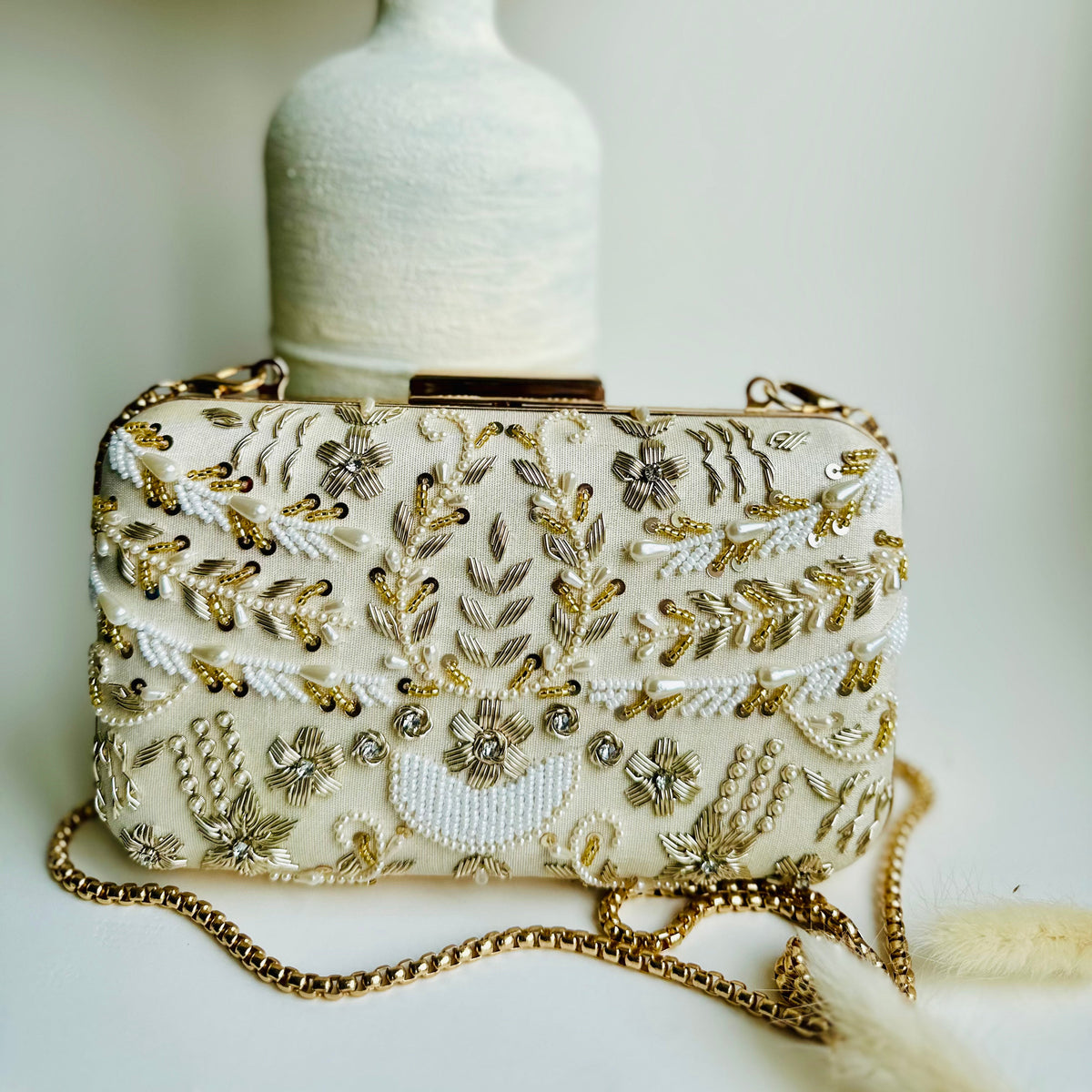 SAIRA BANOO Clutch