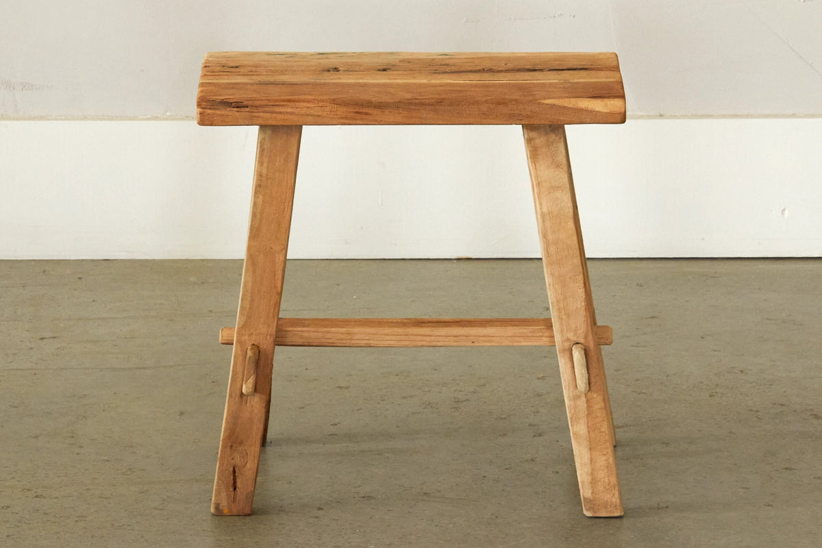 Tabouret vintage en teck