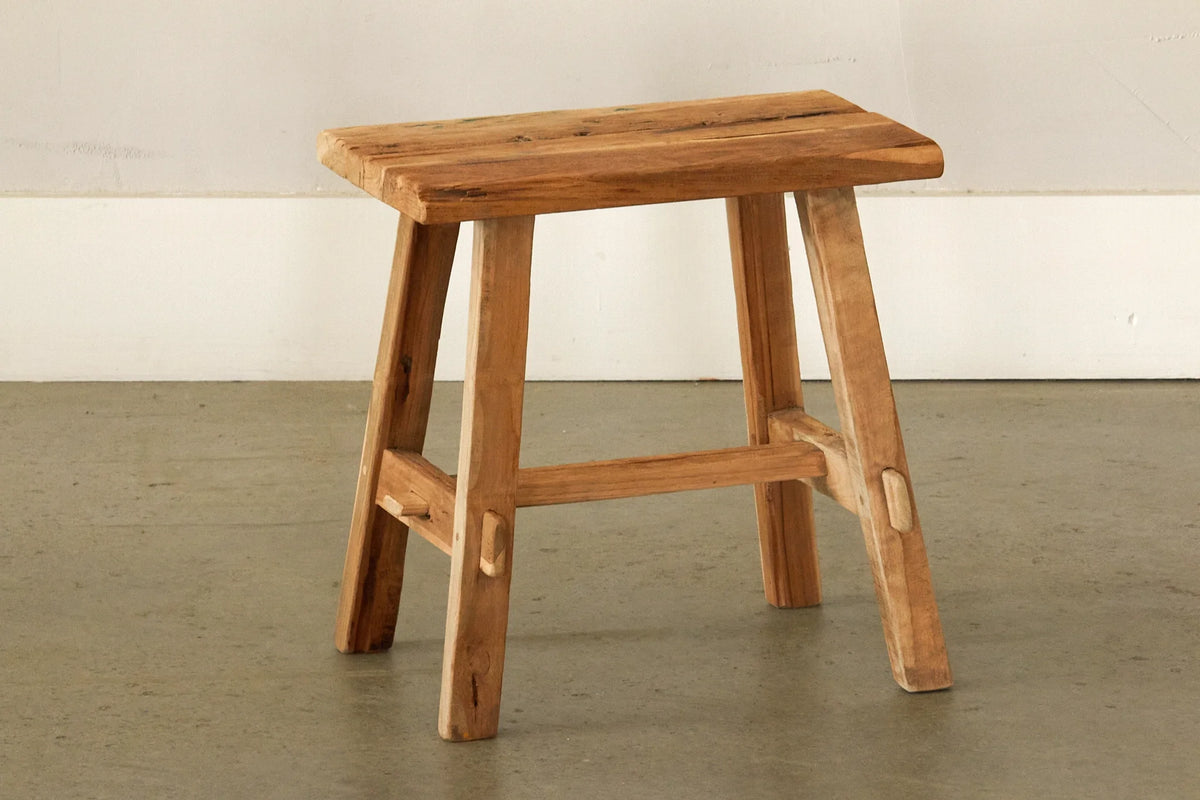 Tabouret vintage en teck