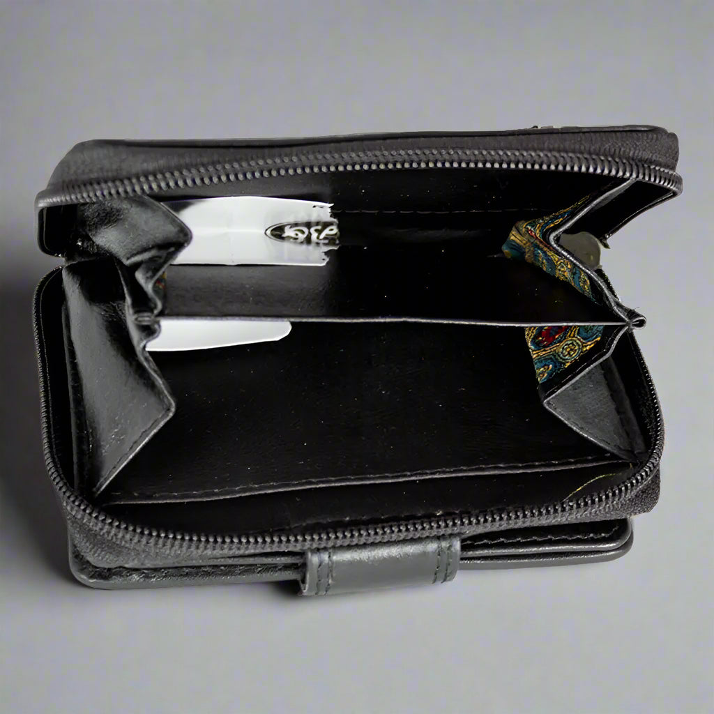 JBG International Women's Small RFID Leather Wallet