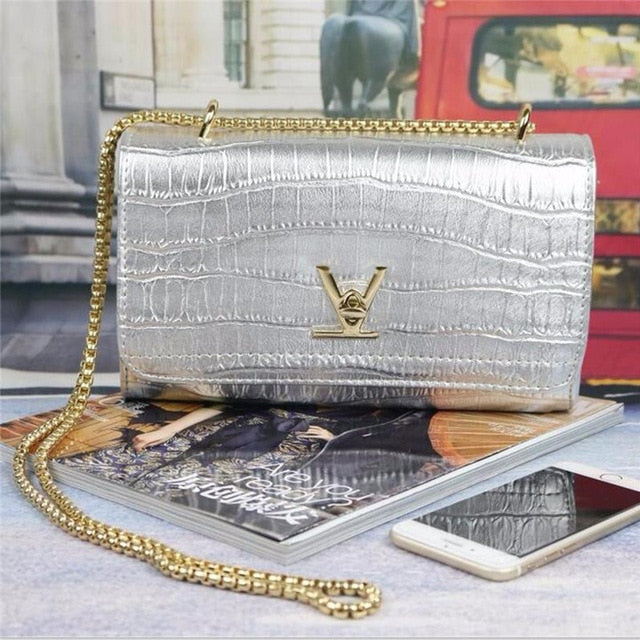 Alligator Pattern Leather Chain Bag