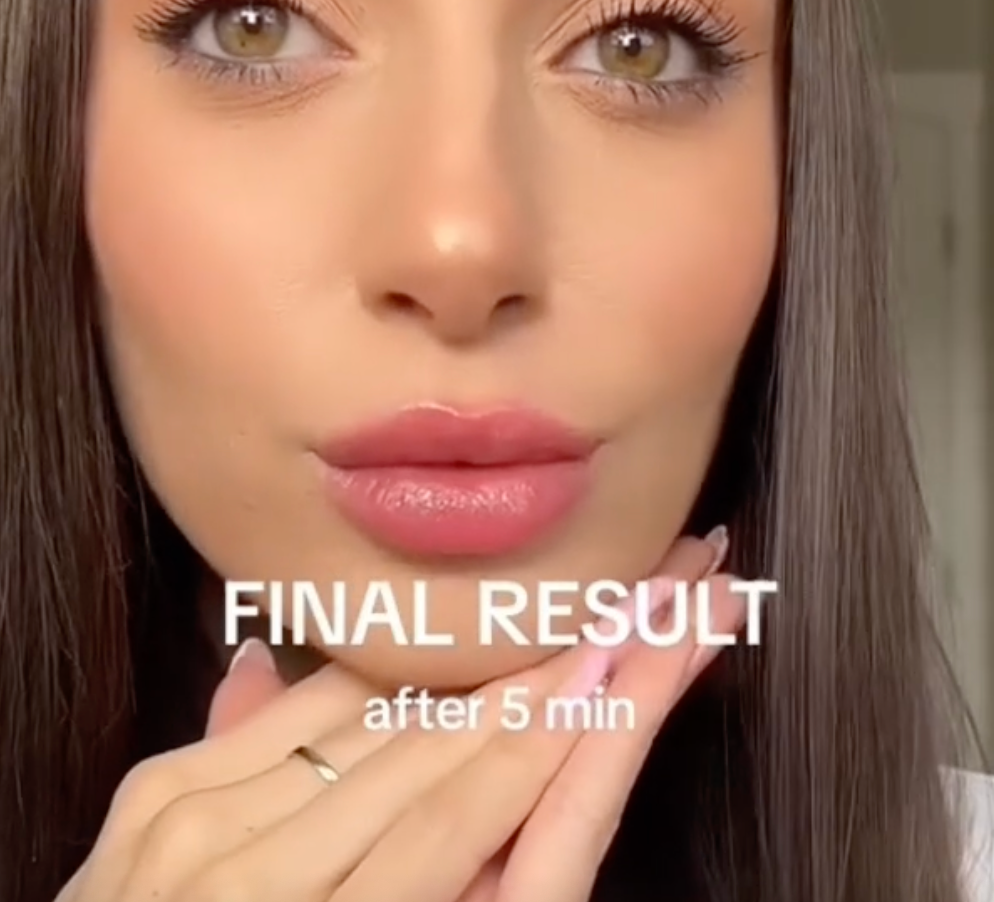 Plump It! Volumising Lip Oil