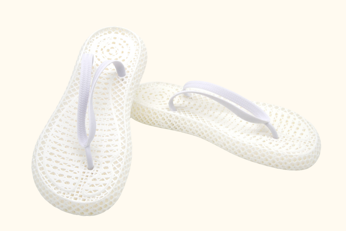 BREEZE 3D Printed Flip-Flops