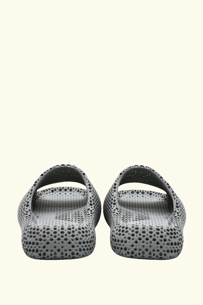 SOLE 3D Printed Athletic Recovery Slippers