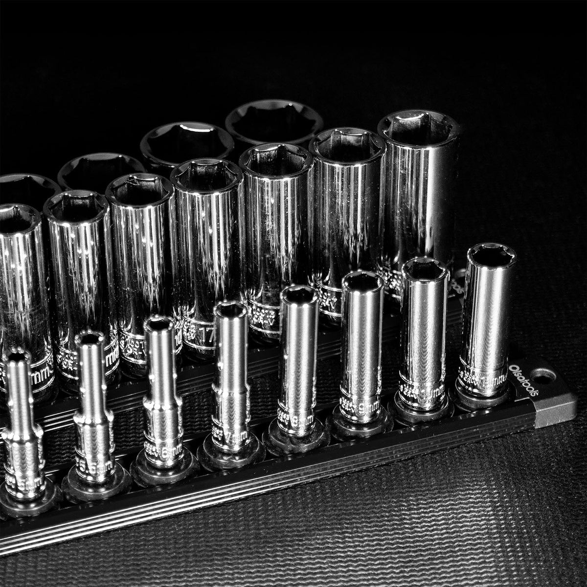 Magnetic Aluminum Socket Rails