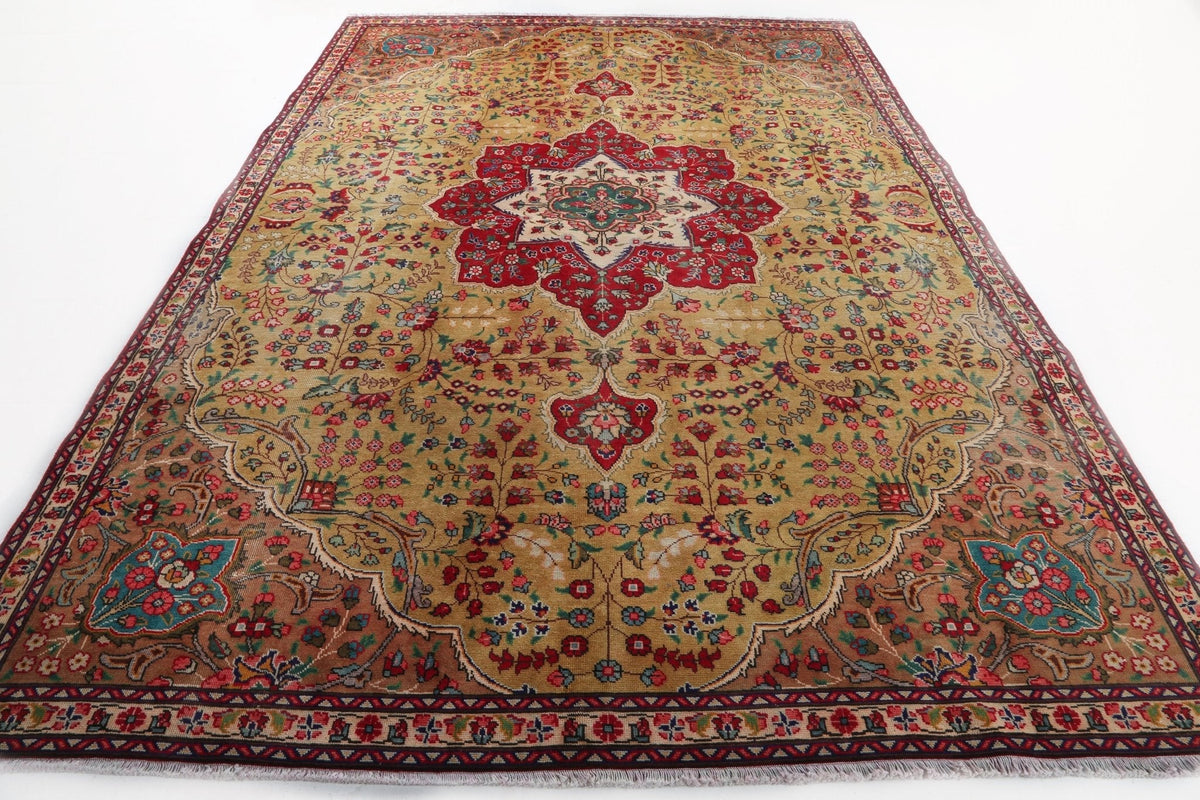 Persian Tabriz Rug | 7' 5" x 10' 8"