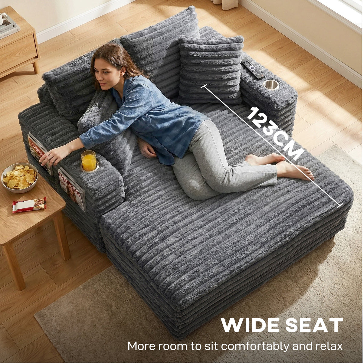 60" Chaise Lounge Chair, Oversized Upholstered Sofa Bed with Cup Holders & Pillows, Sleeper Couch for Living Room, Beige