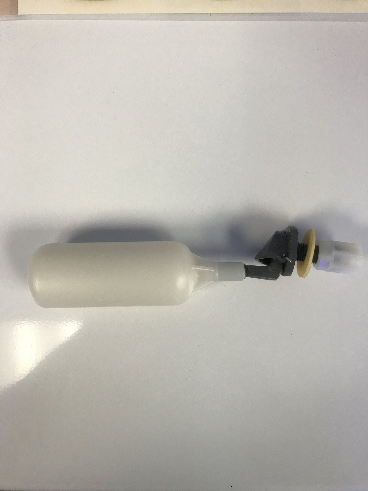 Float Valve With 1/4" connection