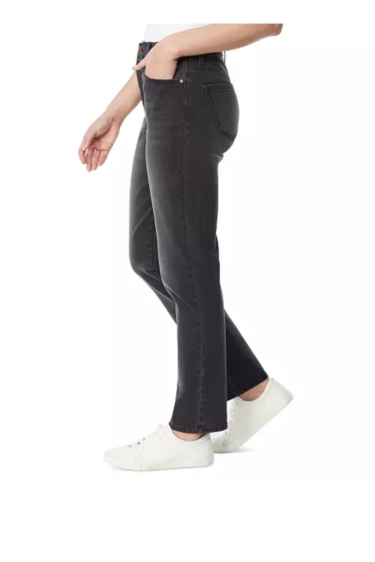 Gloria Vanderbilt                                                                                                          Women’s Amanda High Rise Curvy Jeans