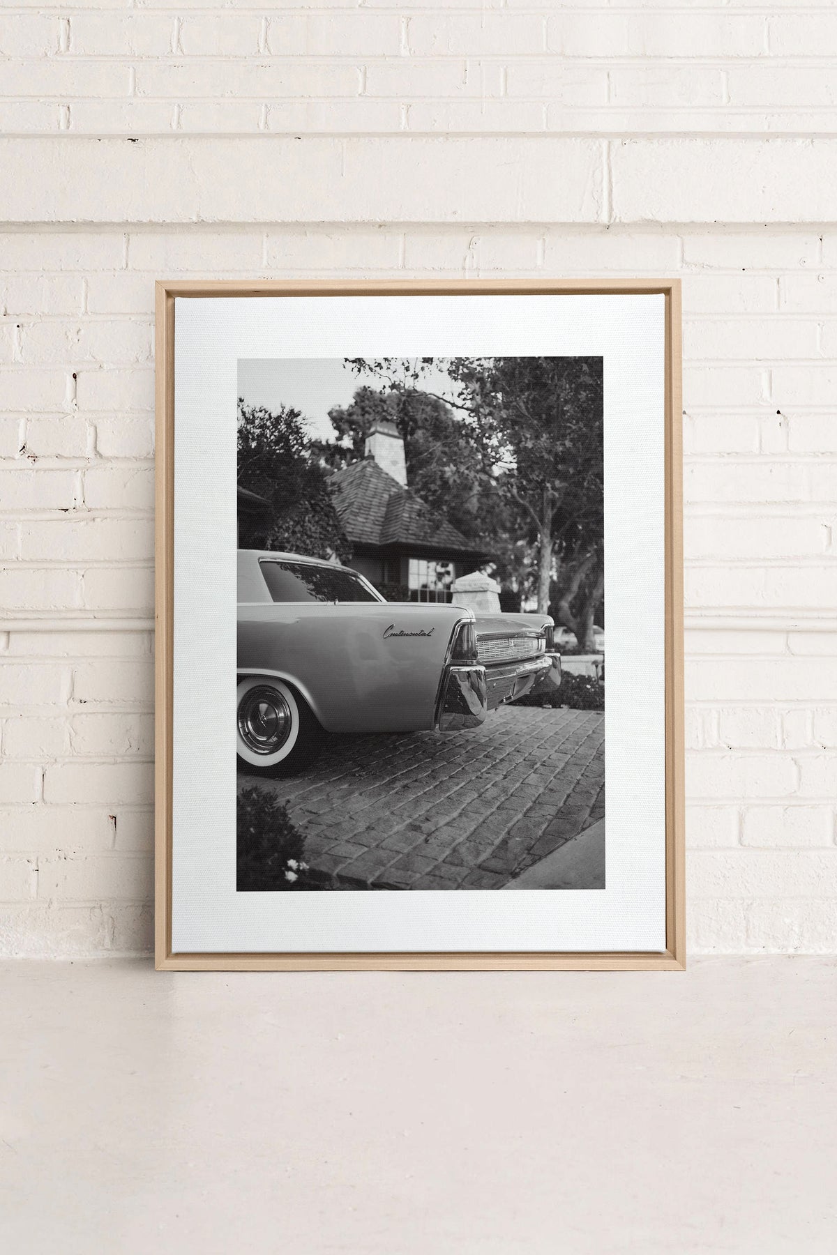 CONTINENTAL CHARM, Oeuvre sur toile étirée