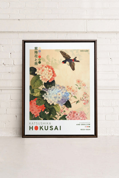 HYDRANGEA AND SWALLOW, Oeuvre sur toile étirée