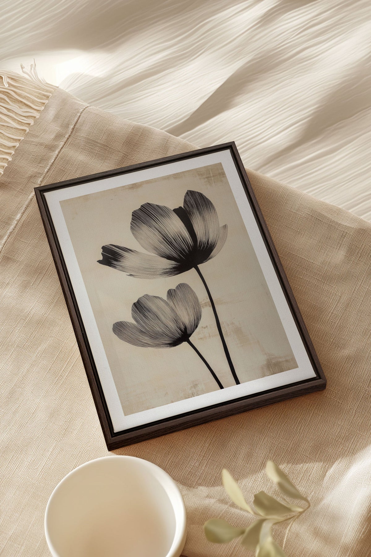EBONY FLOWERS, Oeuvre sur toile étirée