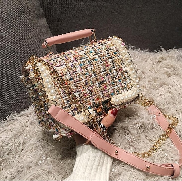Pearl Frame Chain Bag