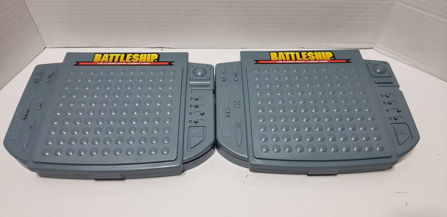 Battleship: The Classic Naval Combat Game - 1998