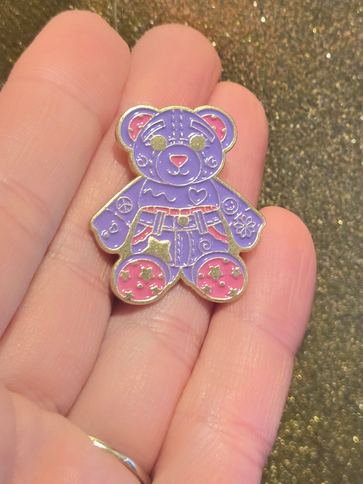 Doodle Bear 90s Retro | Collectible Pin