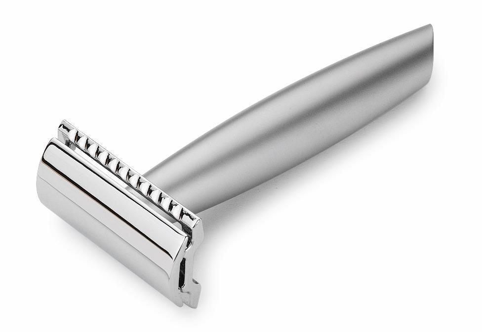 Merkur 3-Piece DE Safety Razor, Closed Comb, Heavy Smooth Matt Handle, Chrome