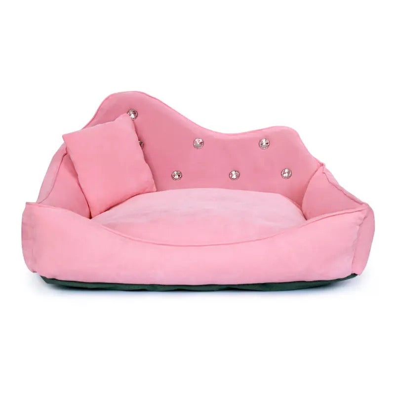 Bejewelled Dog Bed – Luxury Crystal Accent Bed for Dogs