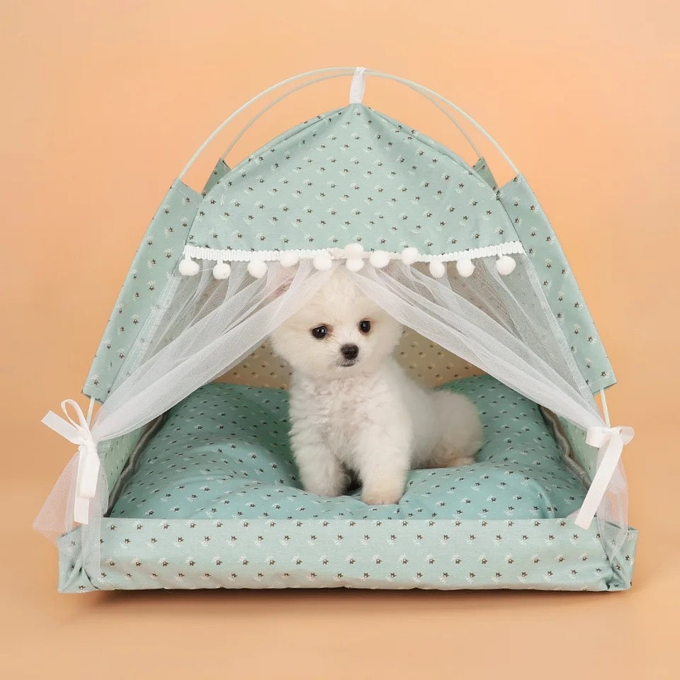 Patricia Canopy Dog Bed – Luxury Indoor Canopy Bed for Dogs