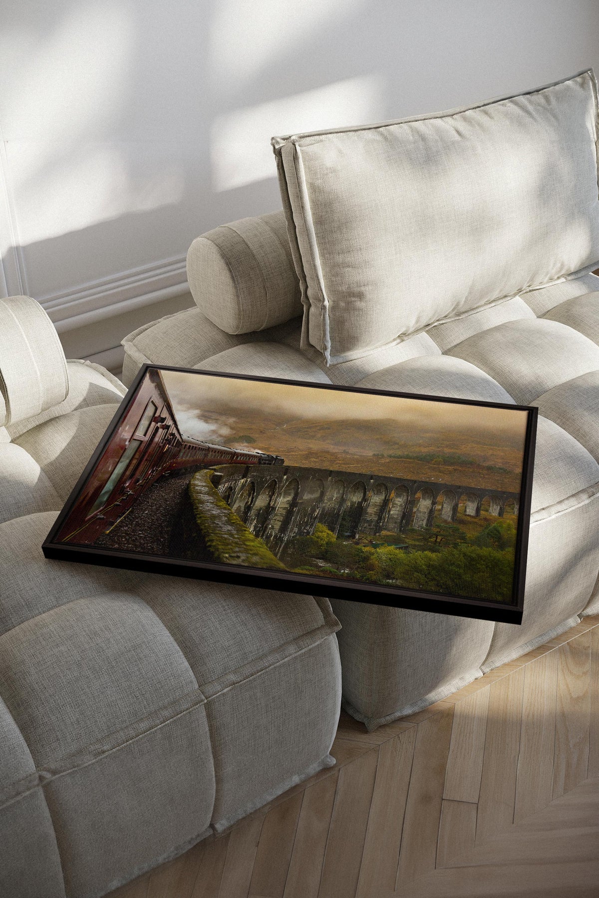 ROUTE DU MYSTÈRE, Oeuvre sur toile étirée
