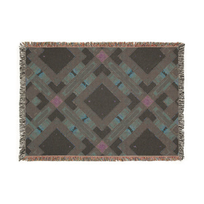 Southwest Diamond Woven Blanket — Geometric Boho Throw for Living Room & Camping