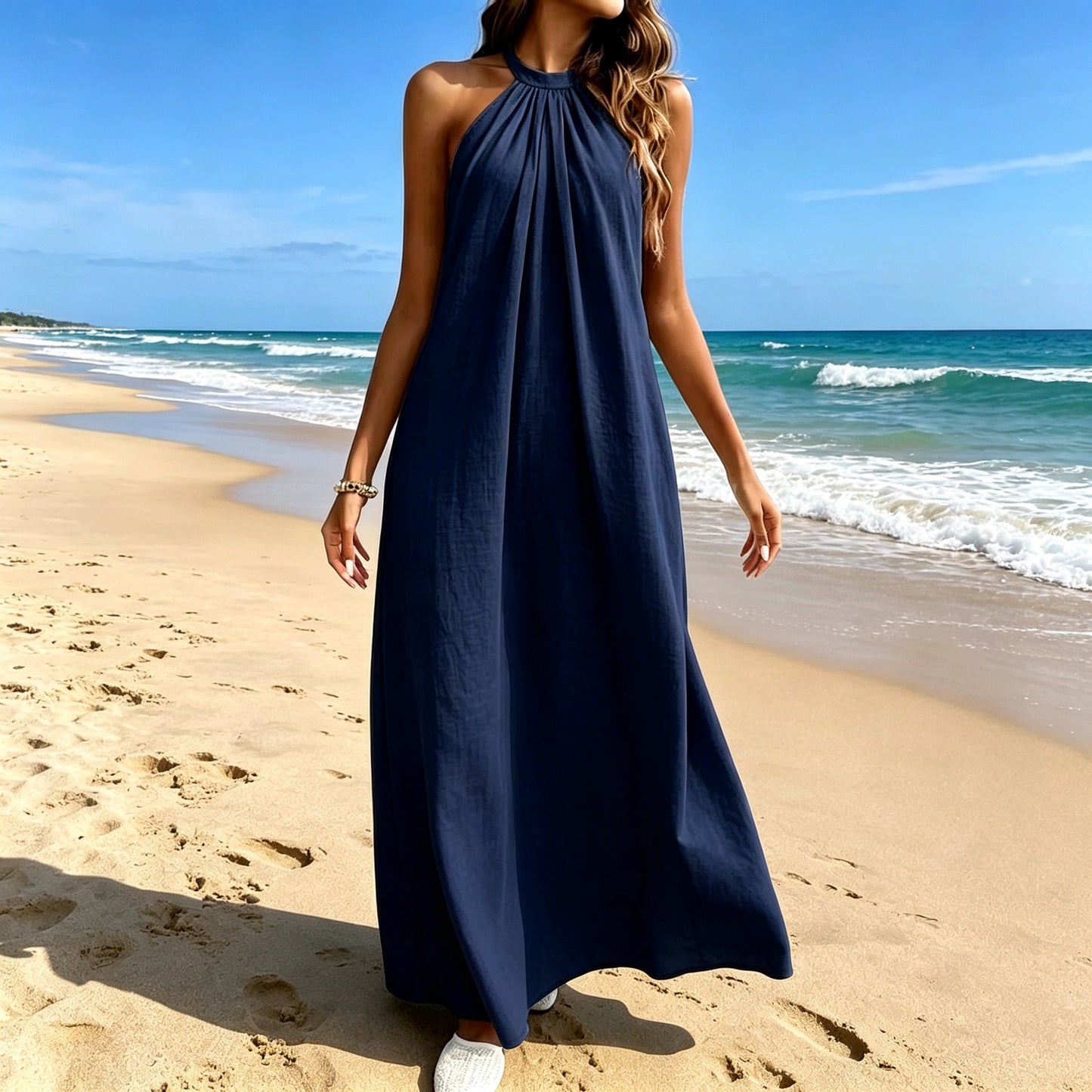 The Ladys Dress Is A Sexy Halter-neck Loose-fitting Style