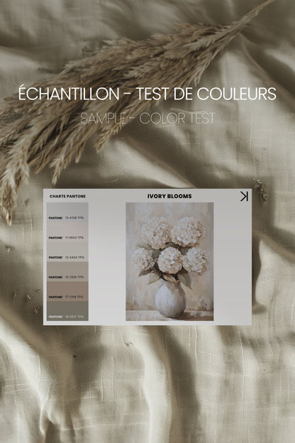 IVORY BLOOMS, Oeuvre sur toile étirée