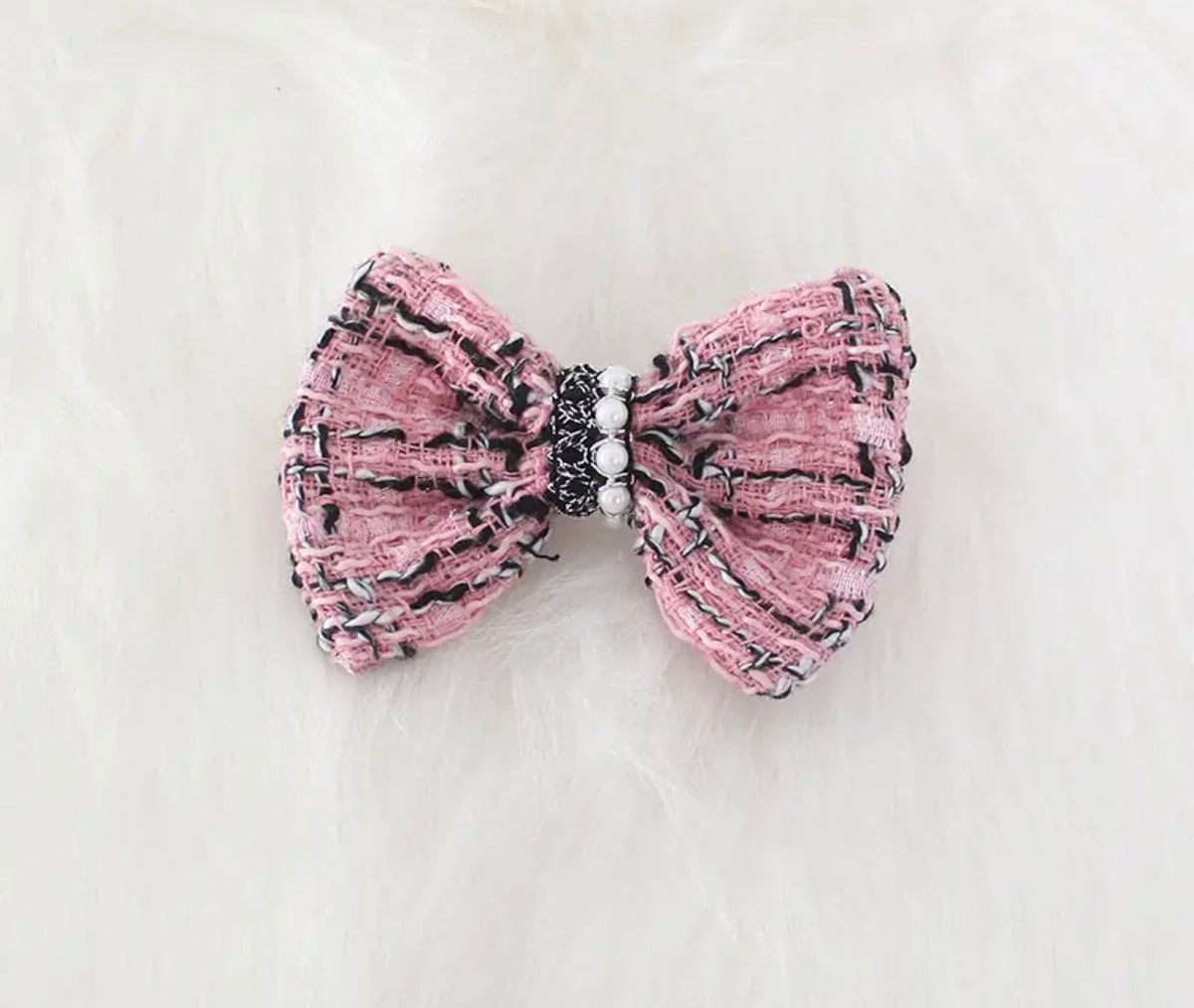 Elizabeth Dog Hair Bow | Hair Accessory