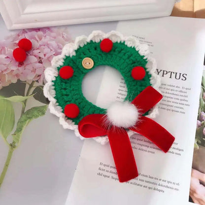 Christmas Wreath Bandana for Dogs – Festive Dog Bandana Accessory
