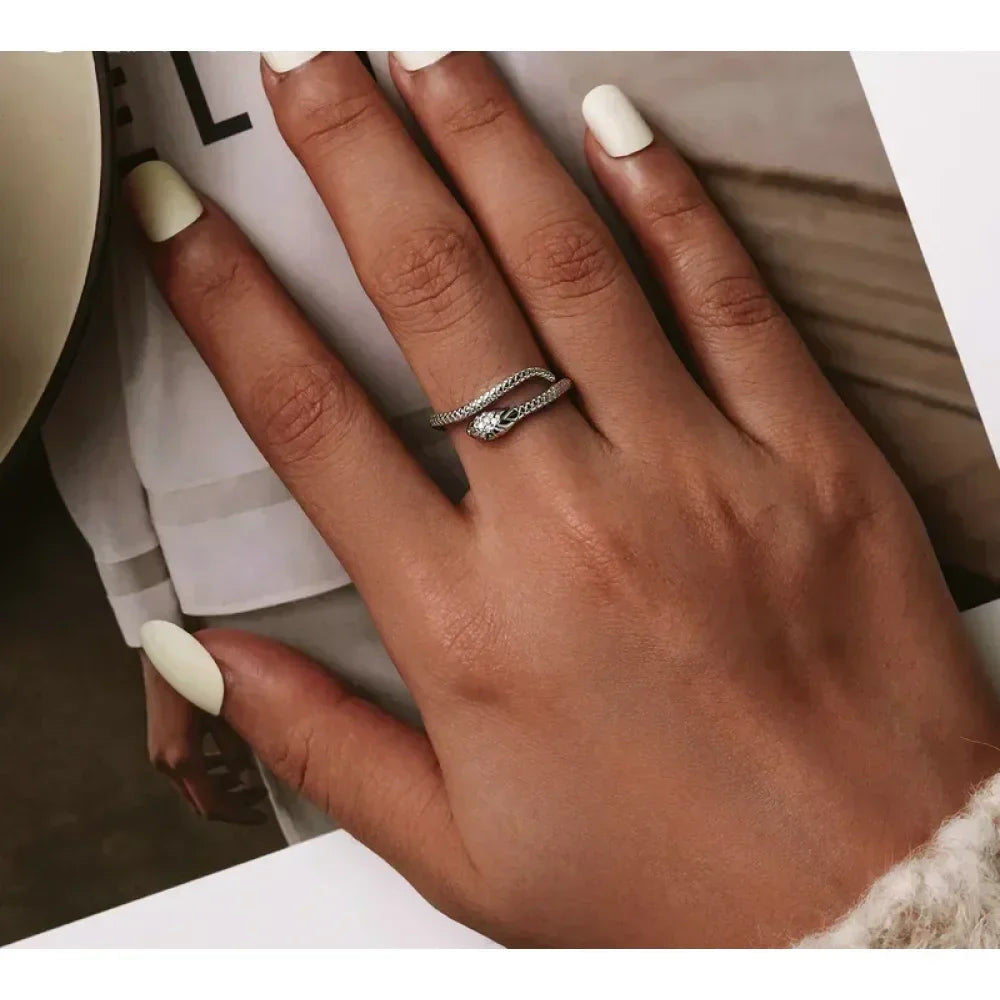 925 Sterling Silver Adjustable Snake Ring With Green Zircon - Fashion Jewelry In 4 Colors