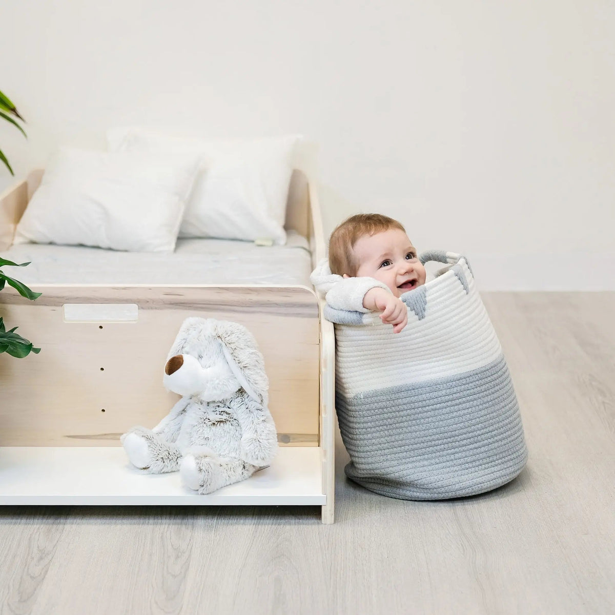 APPLE JUNIOR - Montessori Floor Bed with Rails & Shelves
