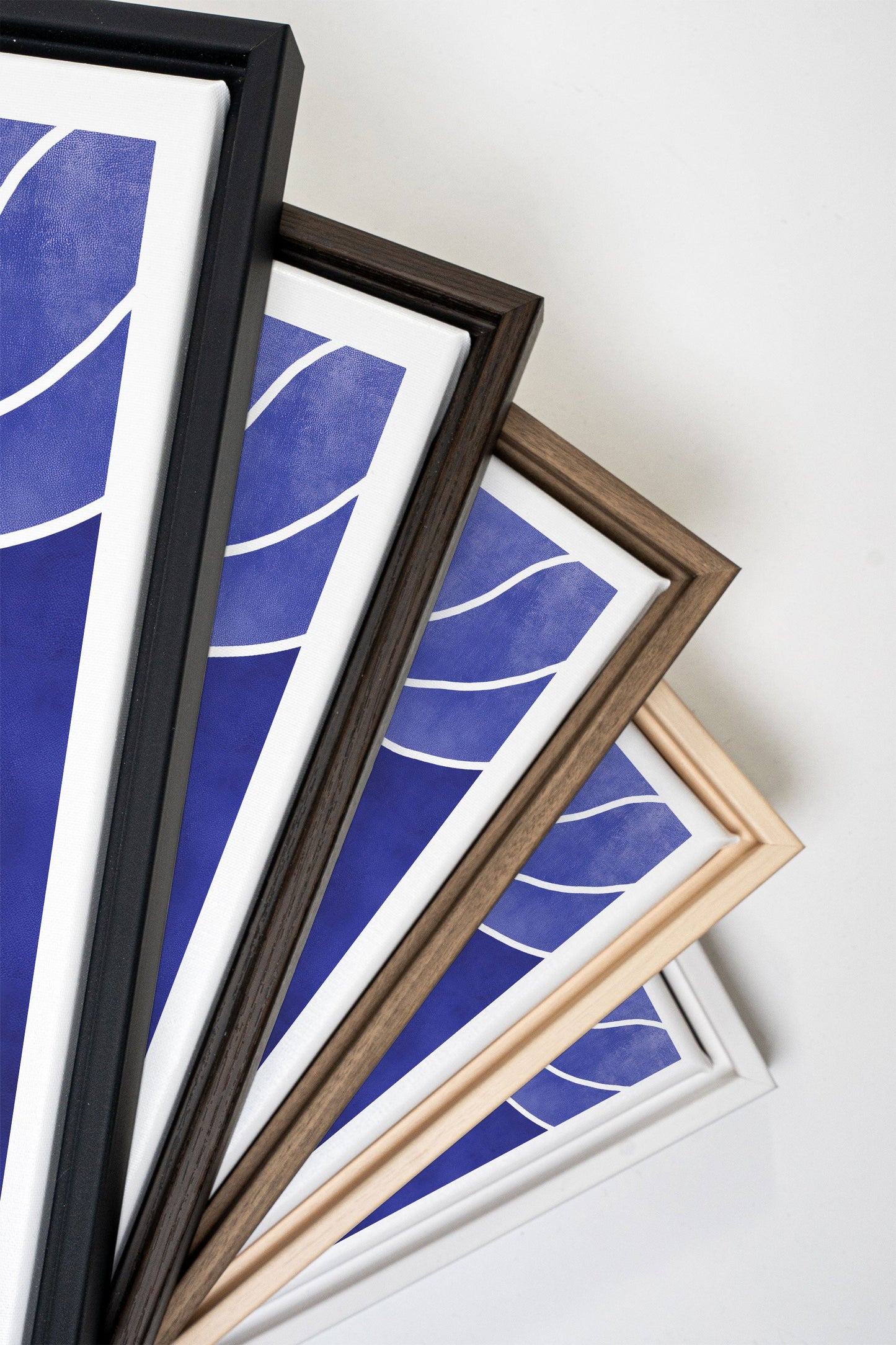 REFLET INDIGO, Oeuvre sur toile étirée