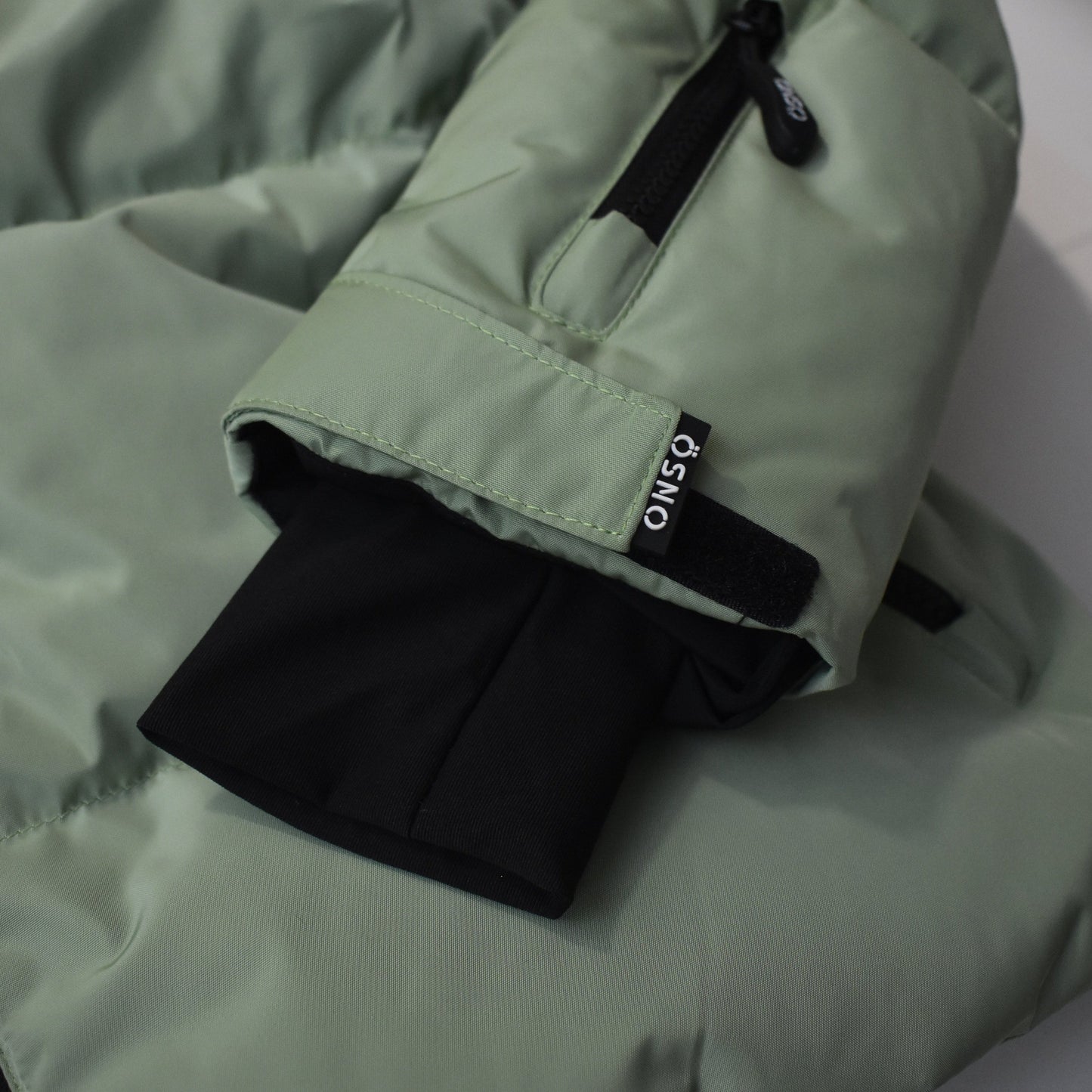 Nikki’s Cropped Ski Jacket & Pants Snowsuit