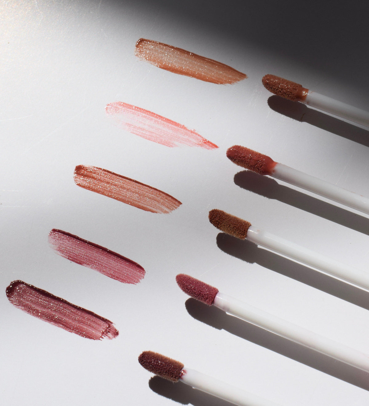High-Shine Lip Gloss | Brilliant Shine Without the Sticky Feel