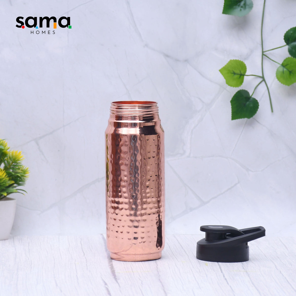 Pure Copper Water Bottle 750ml – Hand-Hammered Ayurvedic Vessel with Leak-Proof Cap