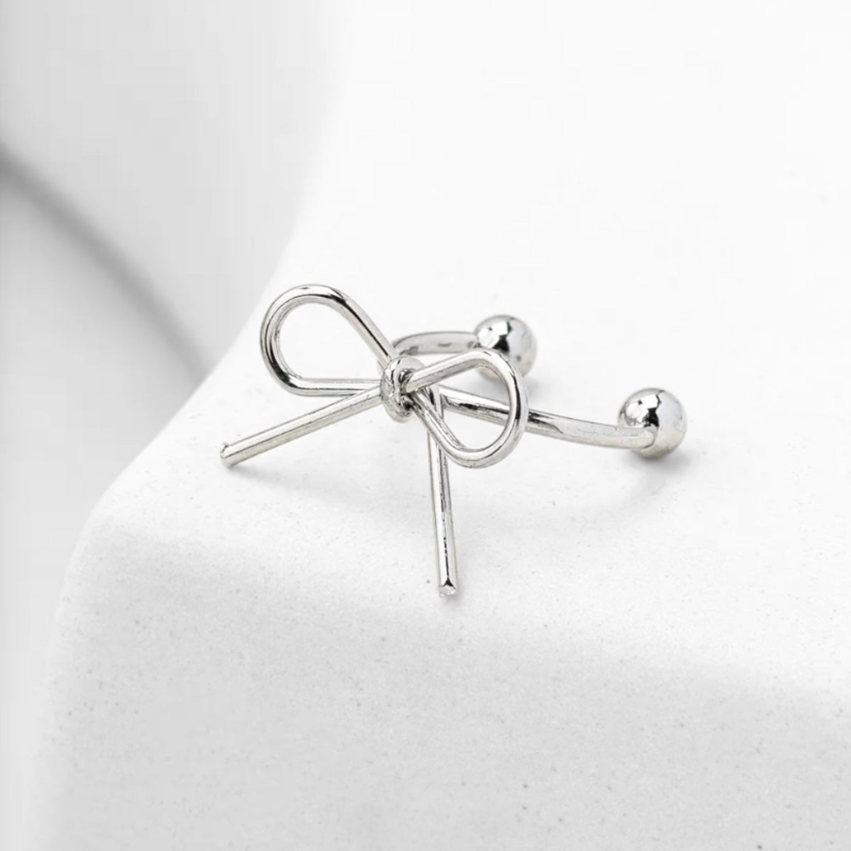 Dainty Bow Ear Cuff | Earrings