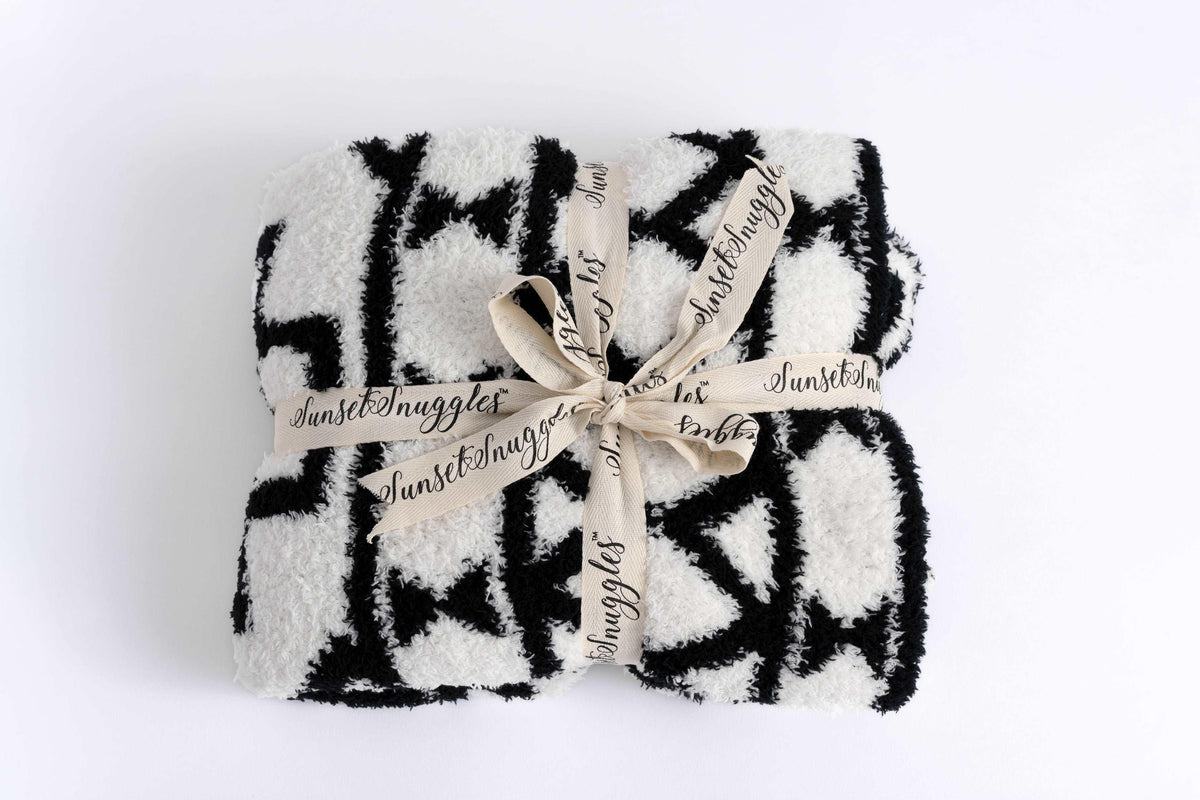 Black & White Diamond Tile Toddler Blanket