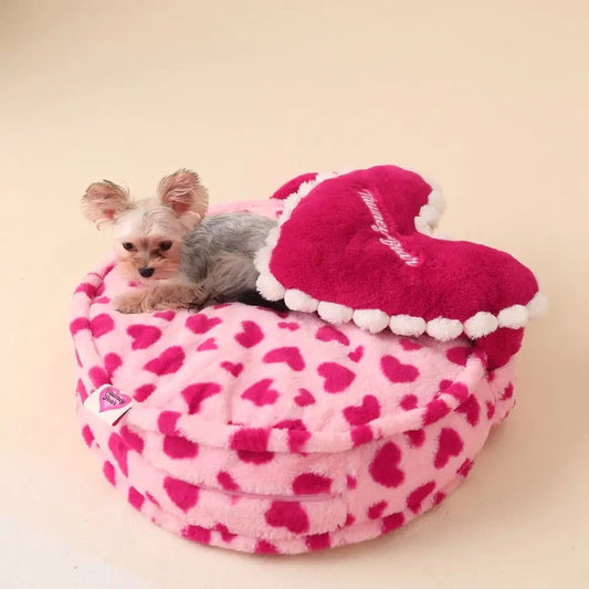 Sweetheart Blush Dog Bed | Heart Shaped Pet Bed