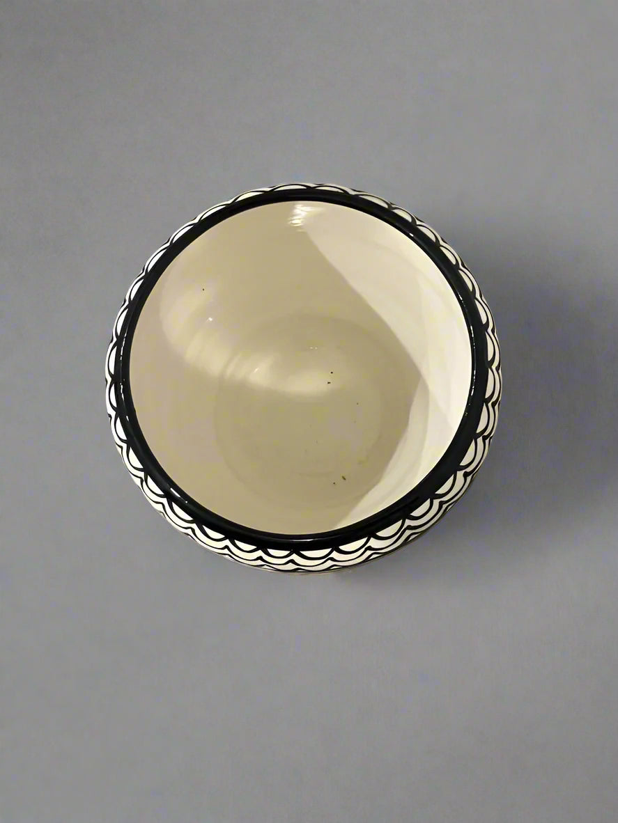Handcrafted Ceramic Flower Pot – 7” Indoor & Outdoor Planter | Palestinian Pottery from Hebron | Kuffiyeh Pattern