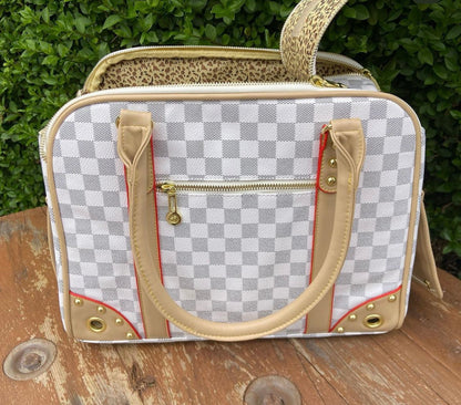 Tinker Bell Pet Carrier – Luxury Travel Bag for Dogs