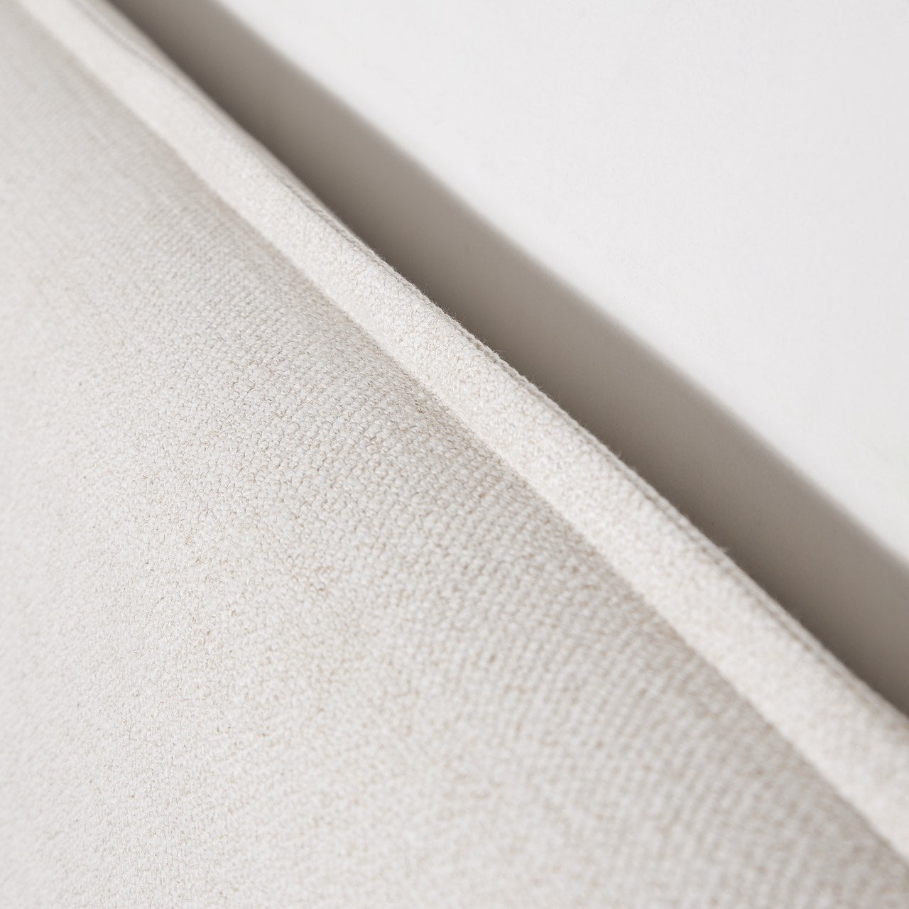 Watkins Platform Storage Bed - Cream