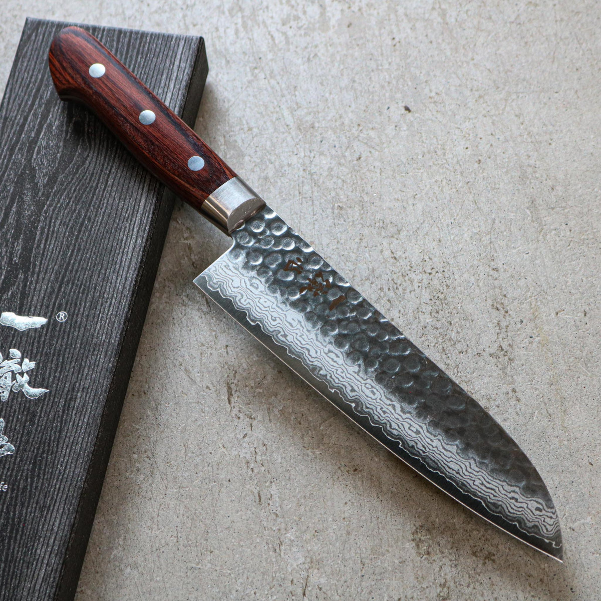 Ittetsu DT Santoku 180 mm