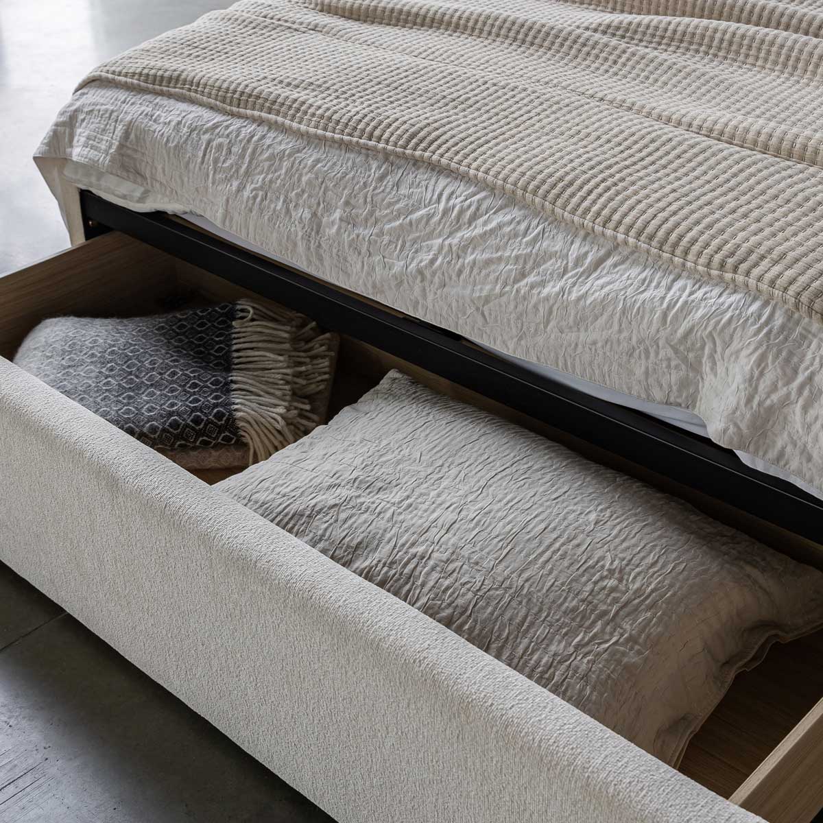 Angie Modern Storage Drawer Bed - Cream