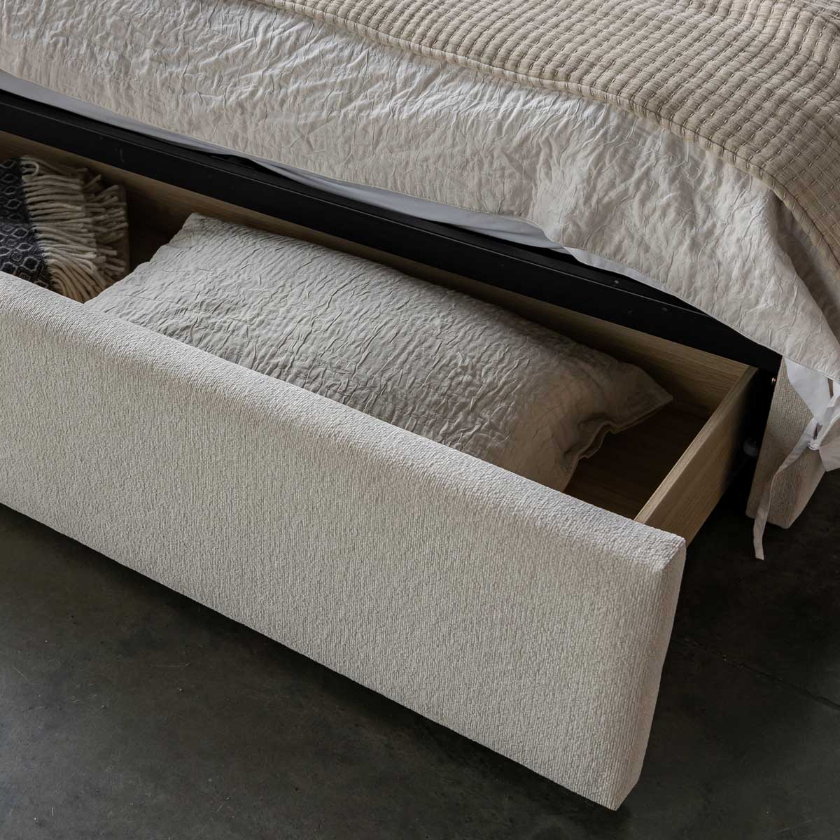 Angie Modern Storage Drawer Bed - Cream