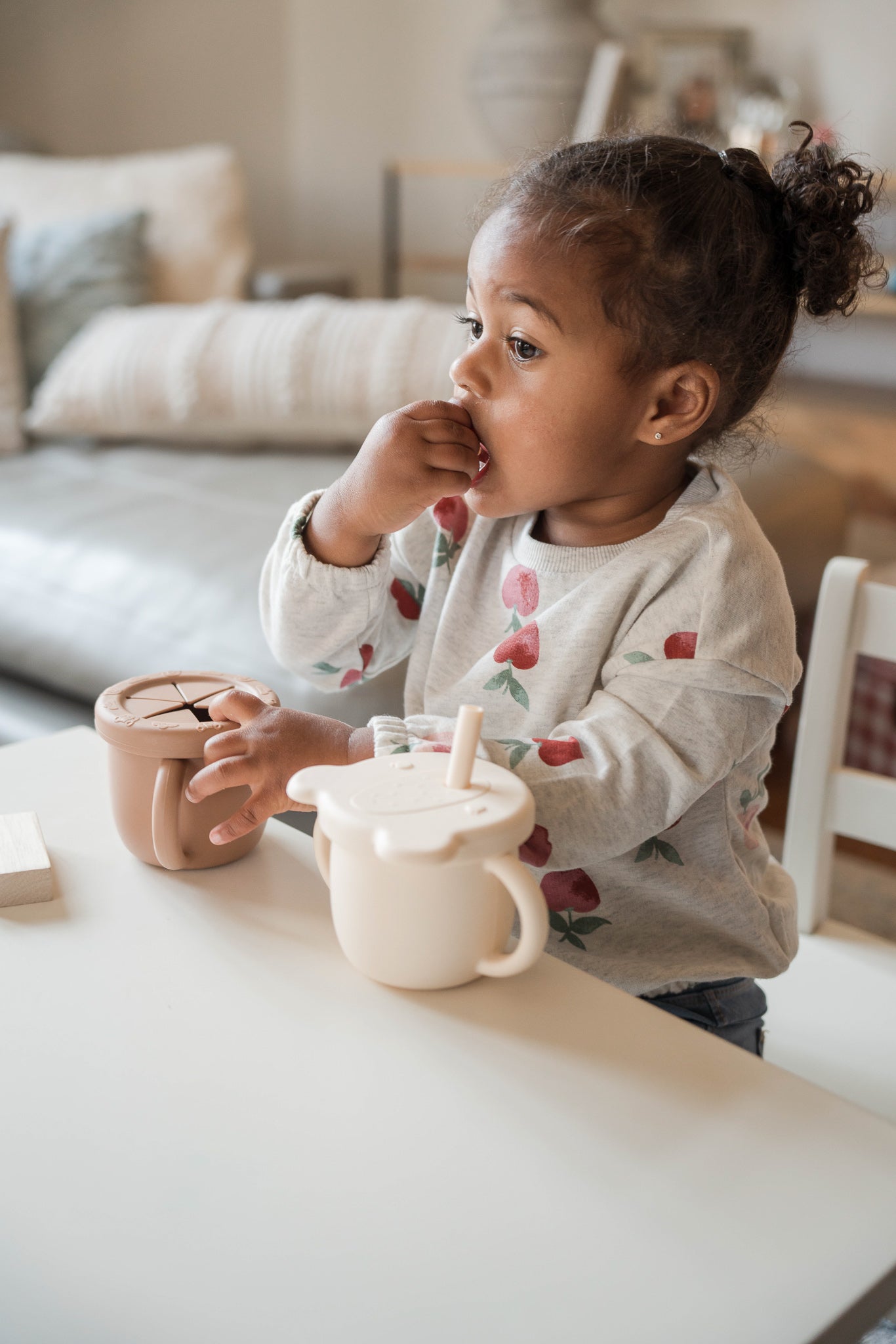 Tasse d'apprentissage 2 en 1 pour collation et liquide