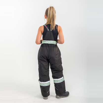 Nikki’s Cropped Ski Jacket & Pants Snowsuit